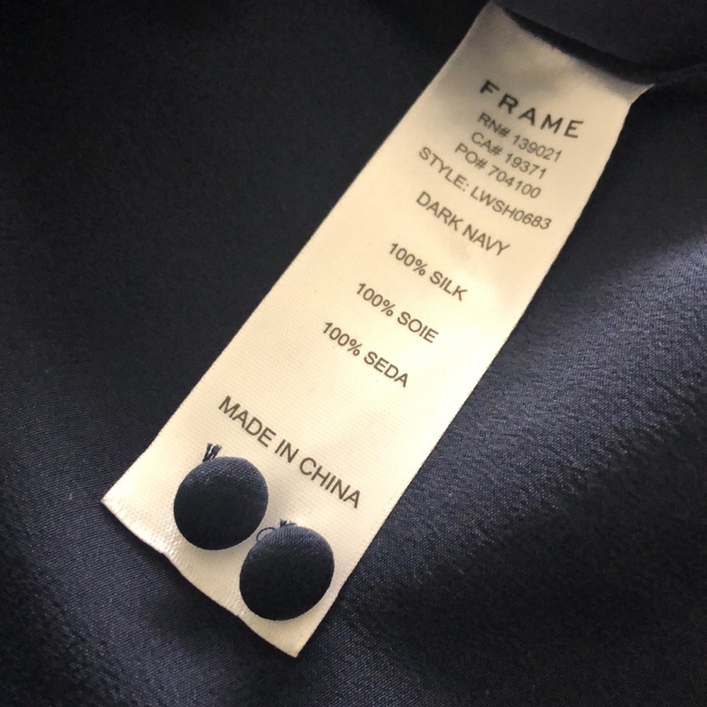 FRAME Navy Blue Silk top Size S - Picture 8 of 8